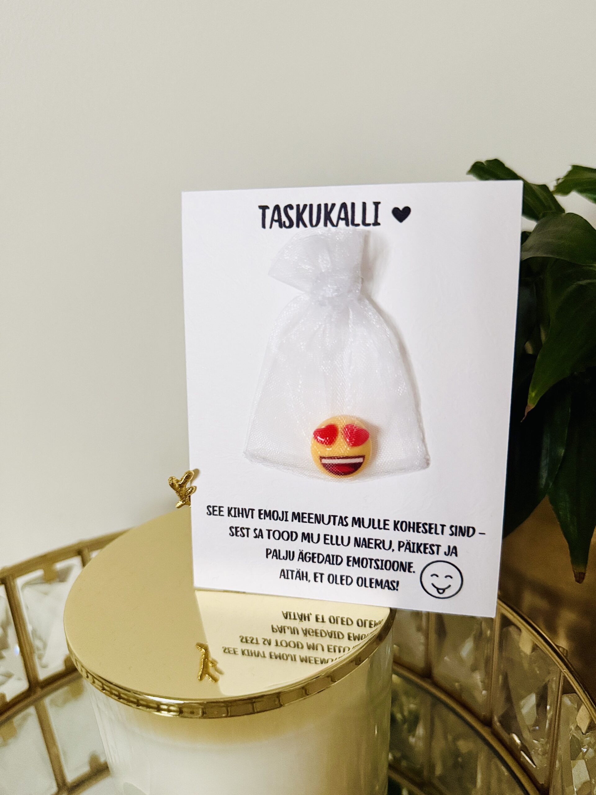 emoji taskukalli naljakad kingitused